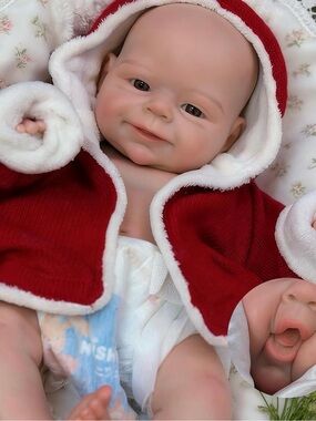 Yokyyi 18” Silicone Reborn Baby Girl Doll Handmade Realistic Acrylic Eyes